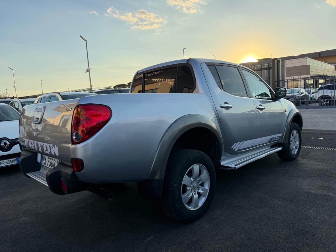 Mitsubishi L200 2.5 DI-D/136CV Club Cab Intense