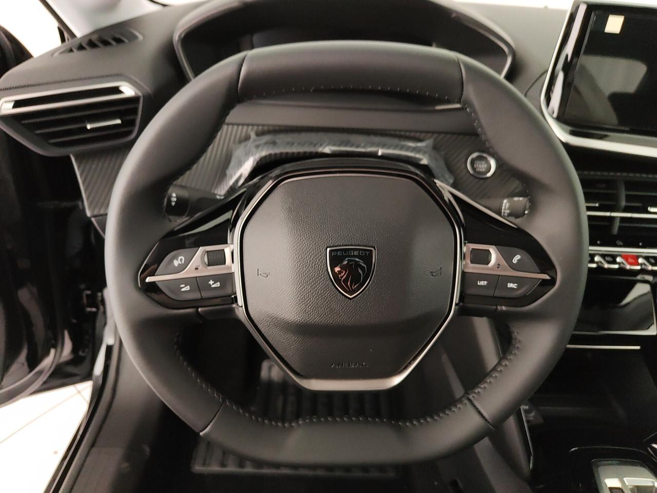 Peugeot 208 motore elettrico 136 CV 5 porte Allure