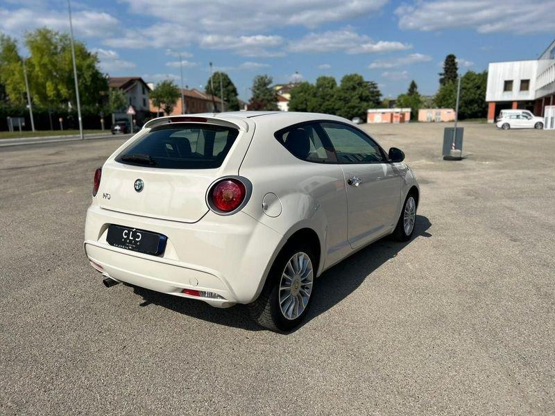 Alfa Romeo MiTo 1.3 JTDM 85CV SES DISTINCTIVE