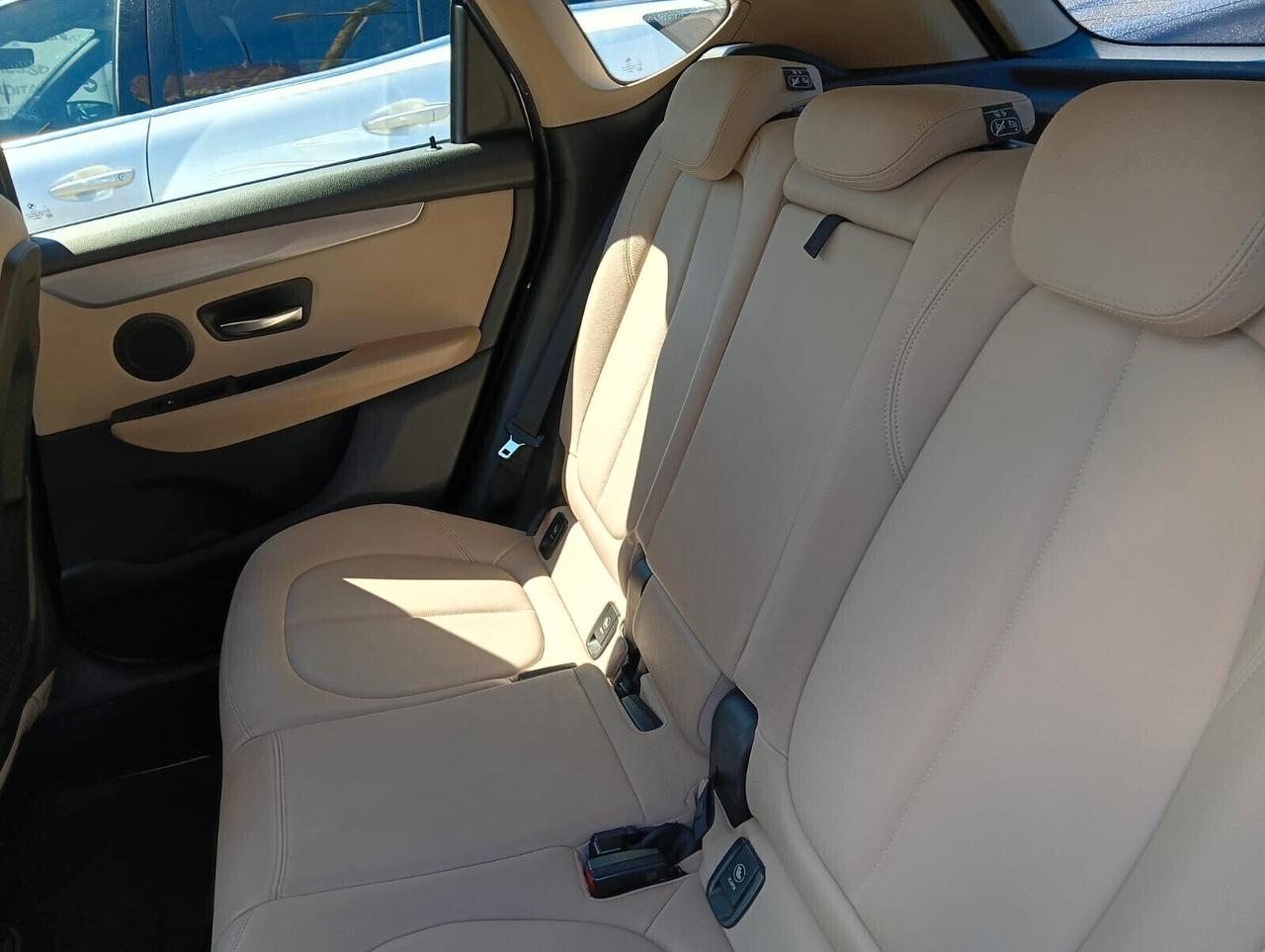 Bmw 2er Active Tourer 216d Active Tourer Luxury automatico