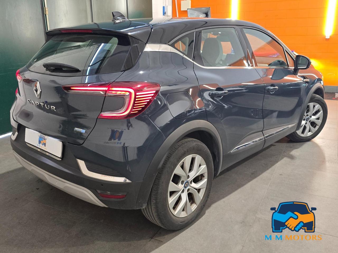 Renault Captur 1.6 E-Tech phev Intens 160cv auto my21