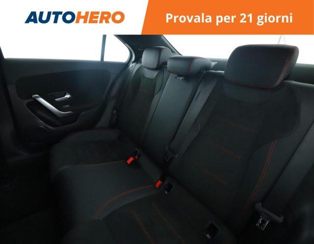 MERCEDES-BENZ A 180 Automatic Premium