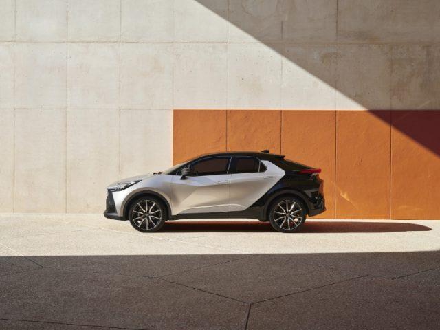 TOYOTA C-HR 1.8 HV Active Eco