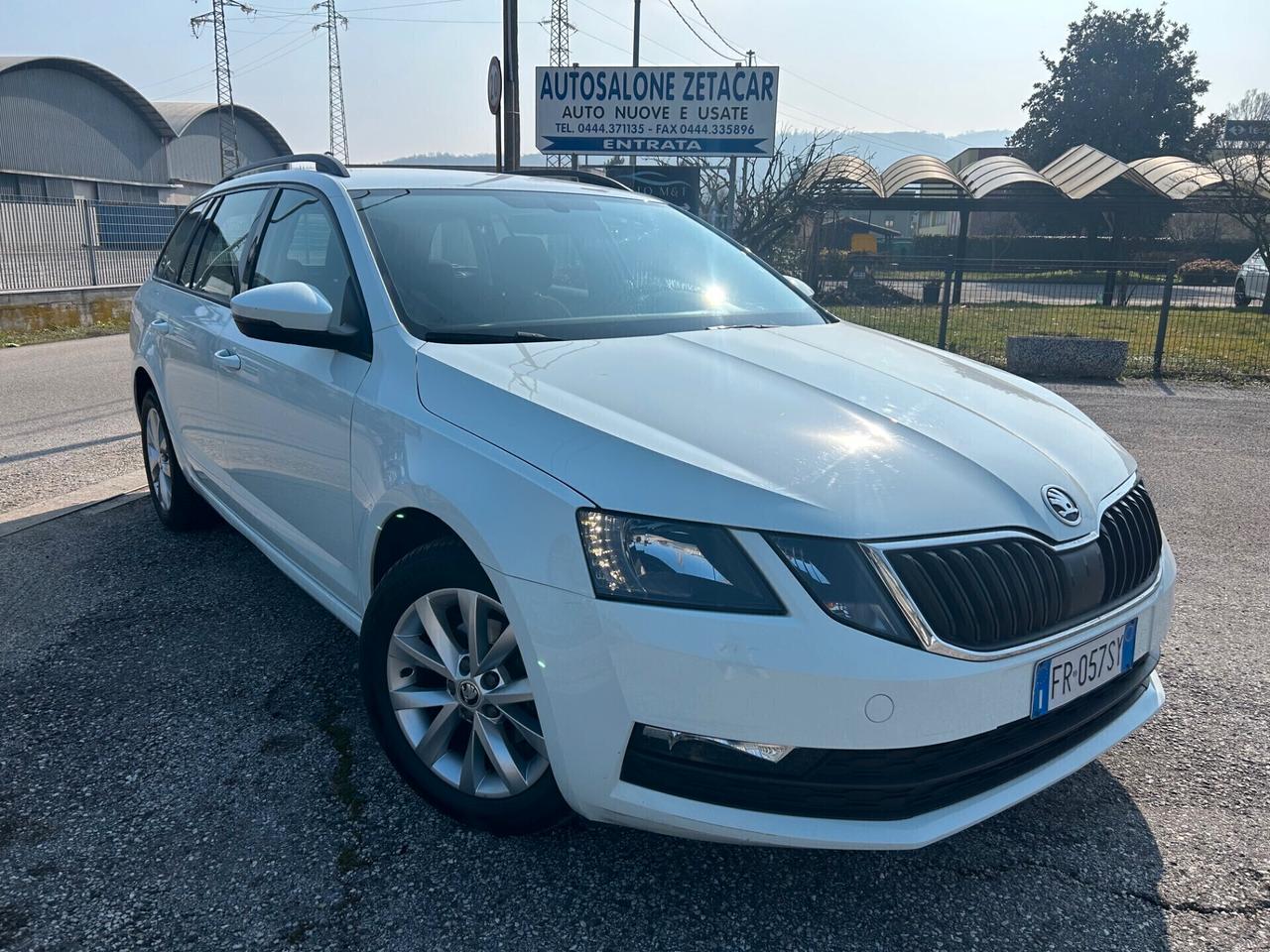 Skoda Octavia 1.6 TDI CR 115 CV DSG Wagon Executive TAGLIANDI SKODA