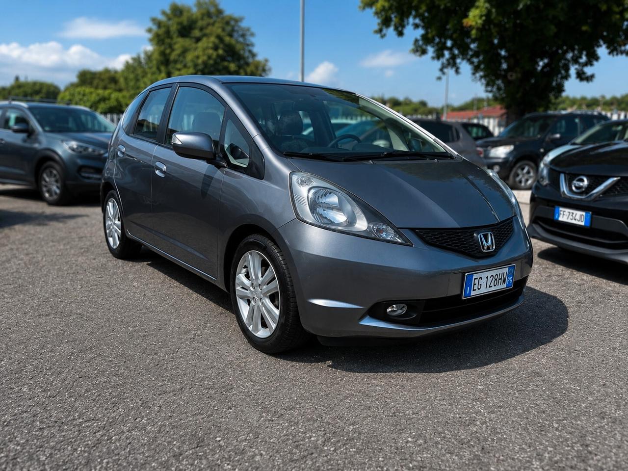 Honda Jazz 1.4 i-VTEC Elegance CVT