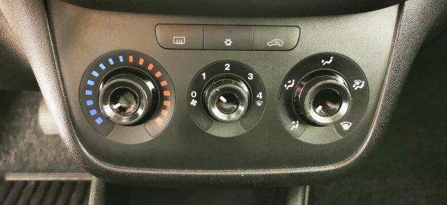 FIAT Punto 1.4 8V 5 porte Easypower Lounge
