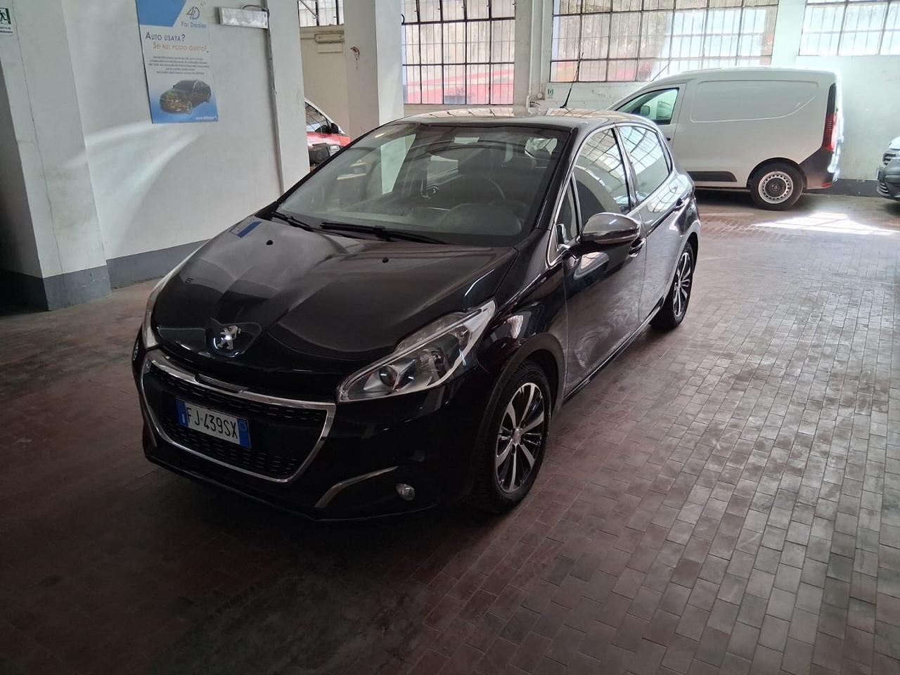 Peugeot 208 1.6 HDI 75cv allure 5p