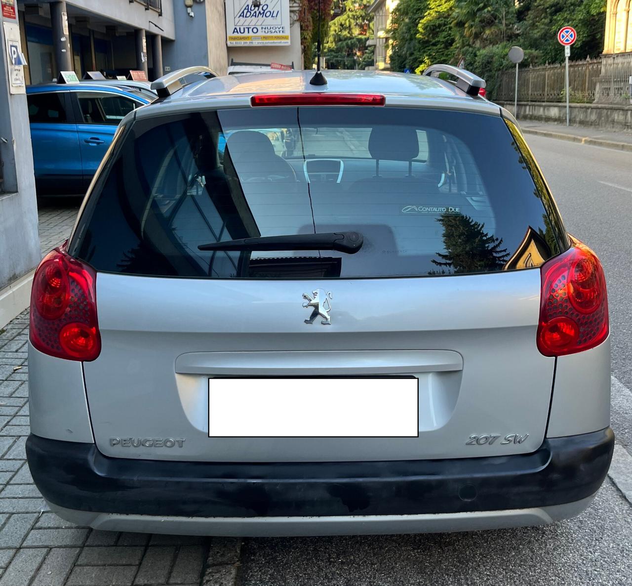 PEUGEOT 207 1.4 - BENZINA/GPL - STATION WAGON - ANCHE PER NEOPATENTATI - DISTRIBUZIONE NUOVA - BOMBOLA VALIDA FINO AL 2031