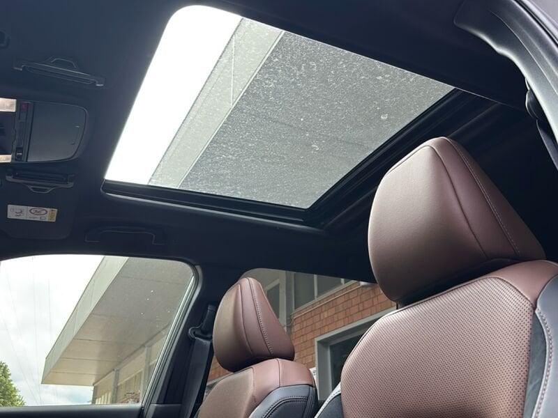 Subaru Forester 2.0 e-Boxer Premium auto
