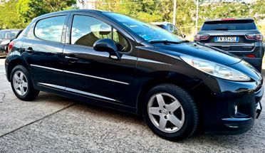 Peugeot 207 1.4 HDi 70CV 5p. Allure