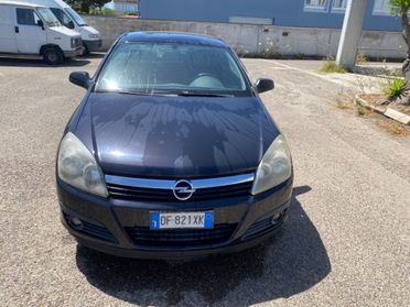 Opel Astra GTC 1.7 CDTI 101CV 3 porte Cosmo