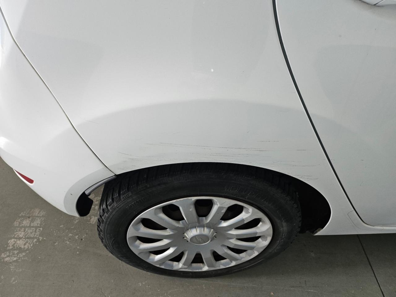 Ford Fiesta 1.4 5 porte Bz.- GPL Business