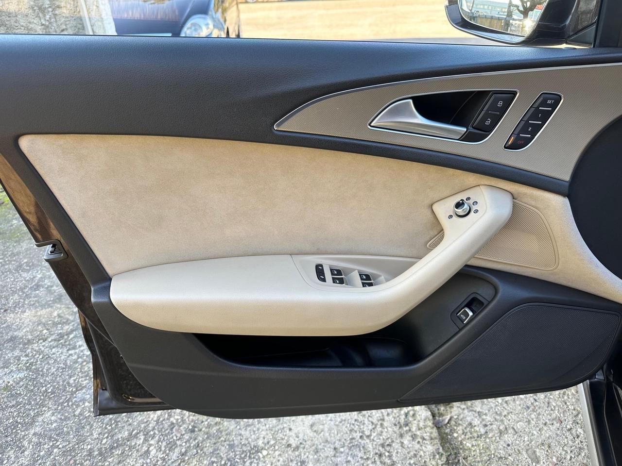 Audi A6 allroad 3.0 TDI 272 CV S tronic Business Plus