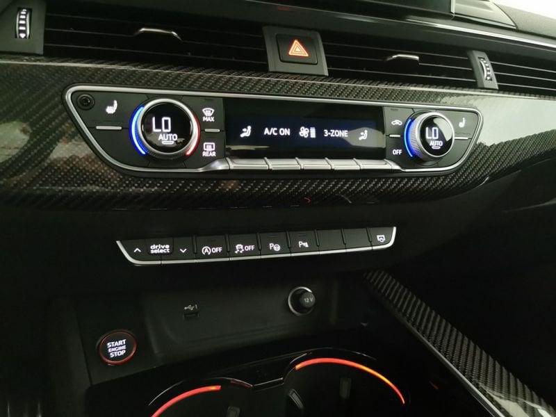 Audi A4 RS4 Avant 2.9 tfsi quattro 450cv tiptronic