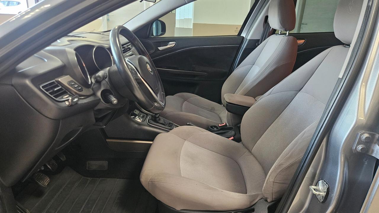 Alfa Romeo Giulietta 1.6 JTDm-2 105 CV Exclusive