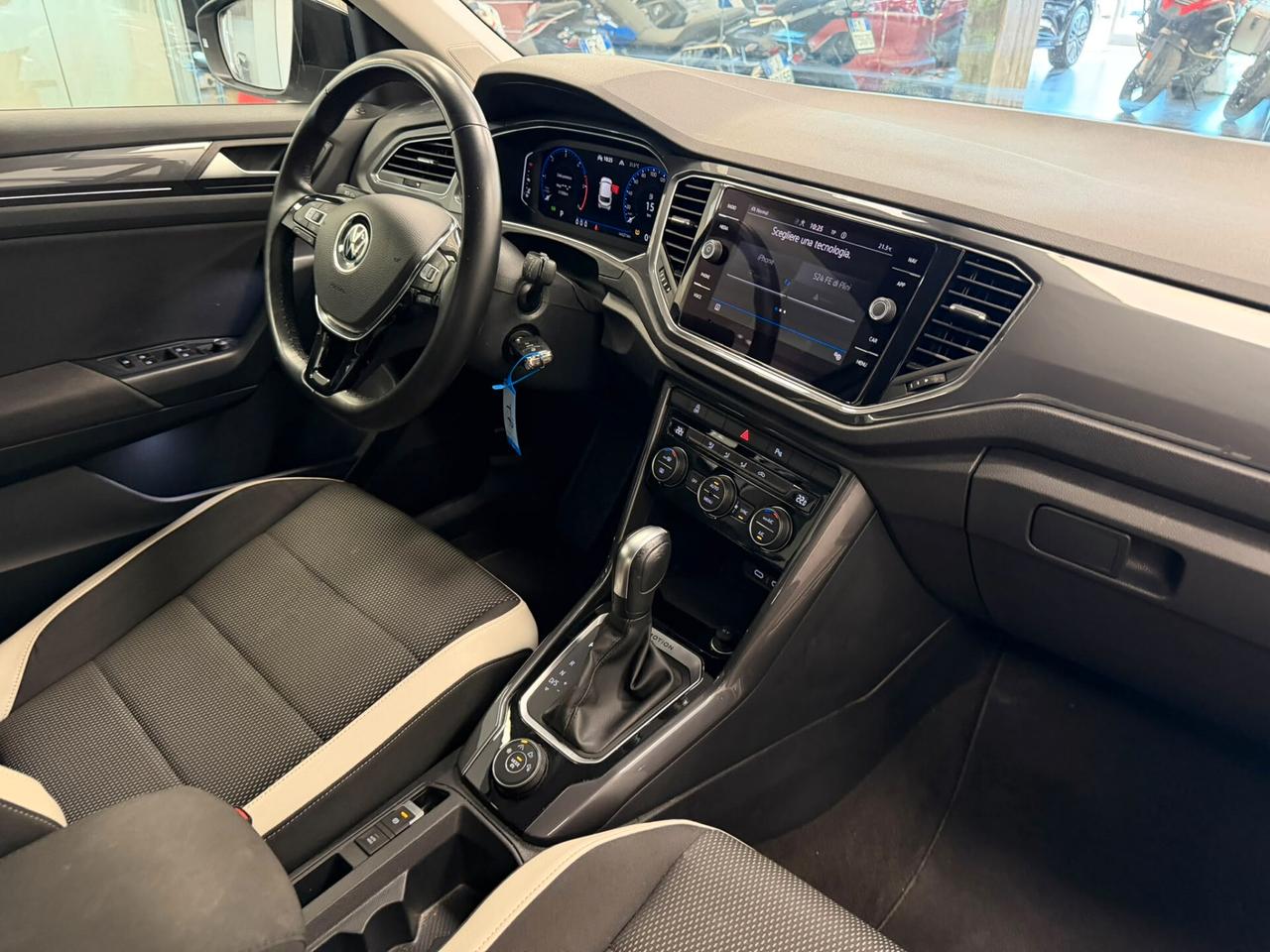 Volkswagen T-Roc 2.0 TDI SCR 150 CV DSG 4MOTION Business BlueMot. Tech.