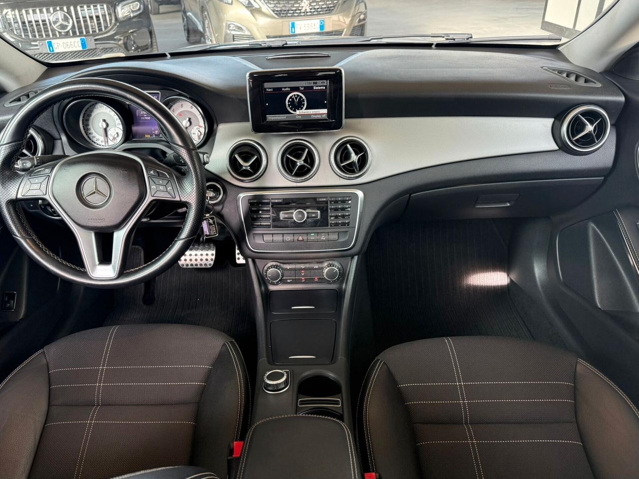 Mercedes-benz CLA 250 4Matic Automatic Premium