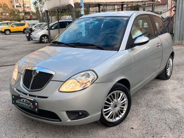 Lancia Ypsilon 1.2 Argento 12 MESI DI GARANZIA