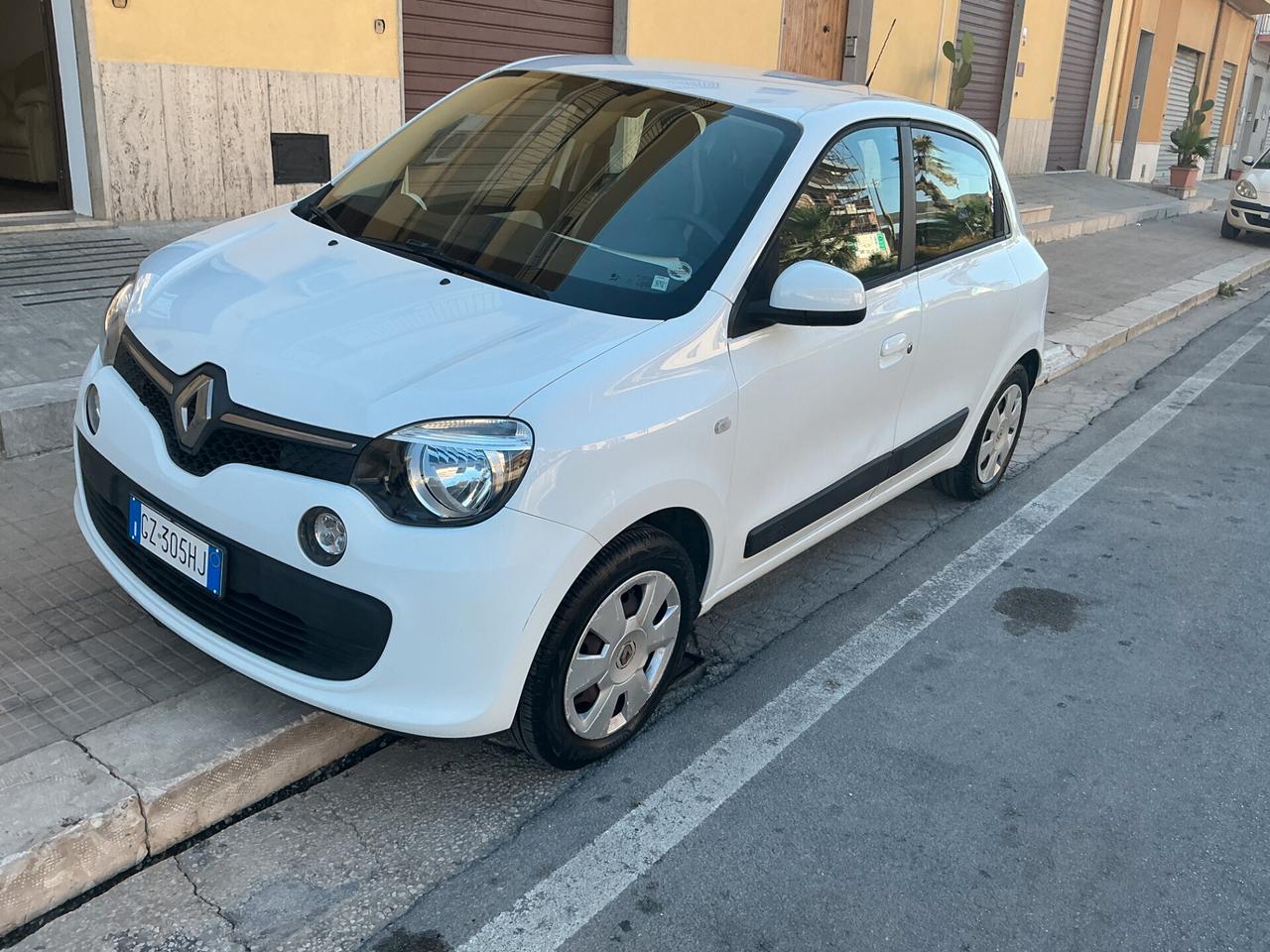 Renault Twingo 1.0 SCe Live