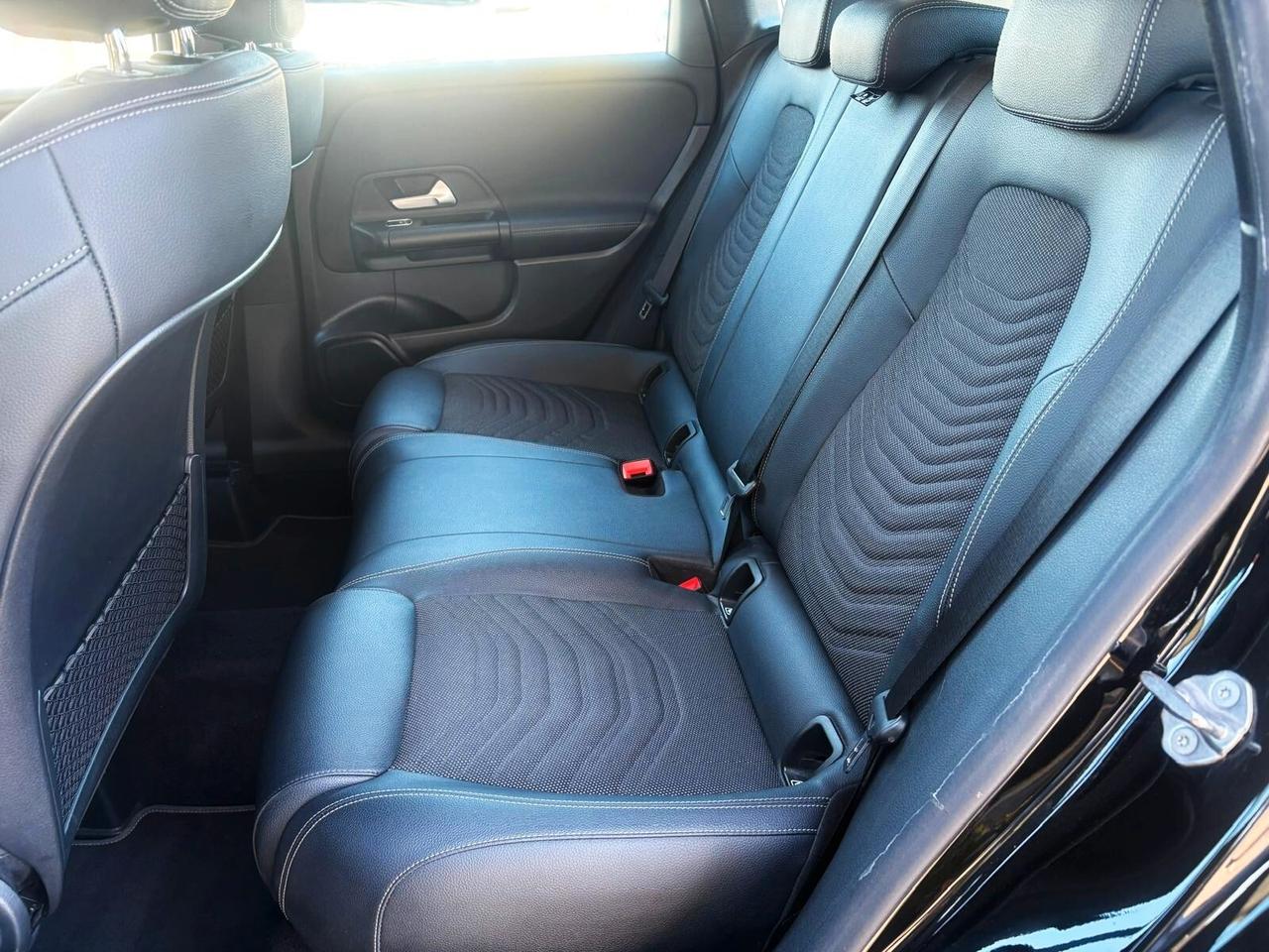 Mercedes-benz B 180 d Automatic Sport