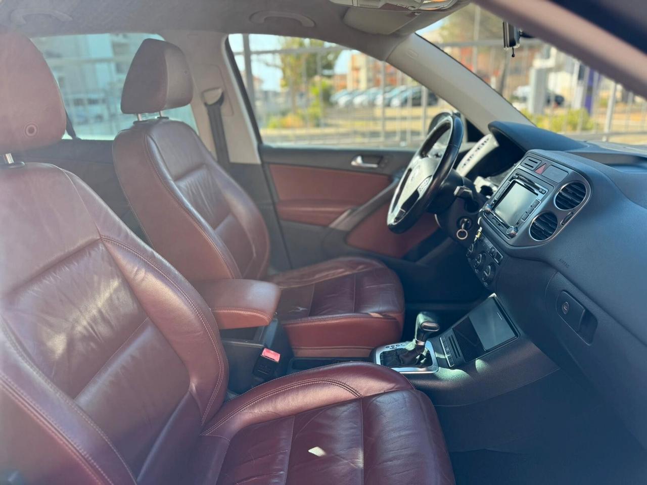 Volkswagen Tiguan 2.0 TDI 140 CV Sport&Style,TIPTRONIC