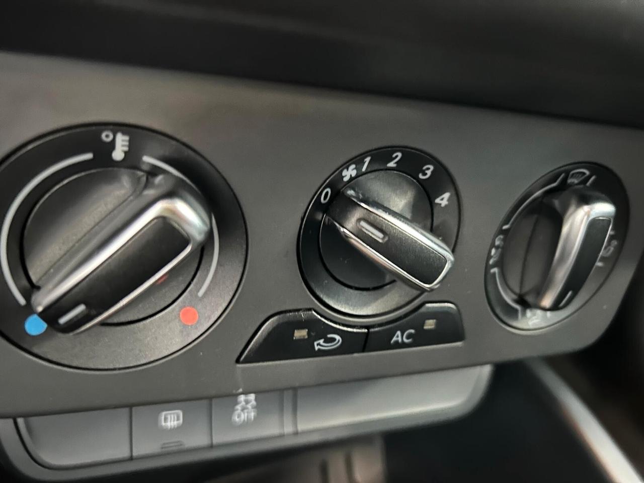 Audi A1 SPB AMBITION 1.6 TDI 90 CV 5mt