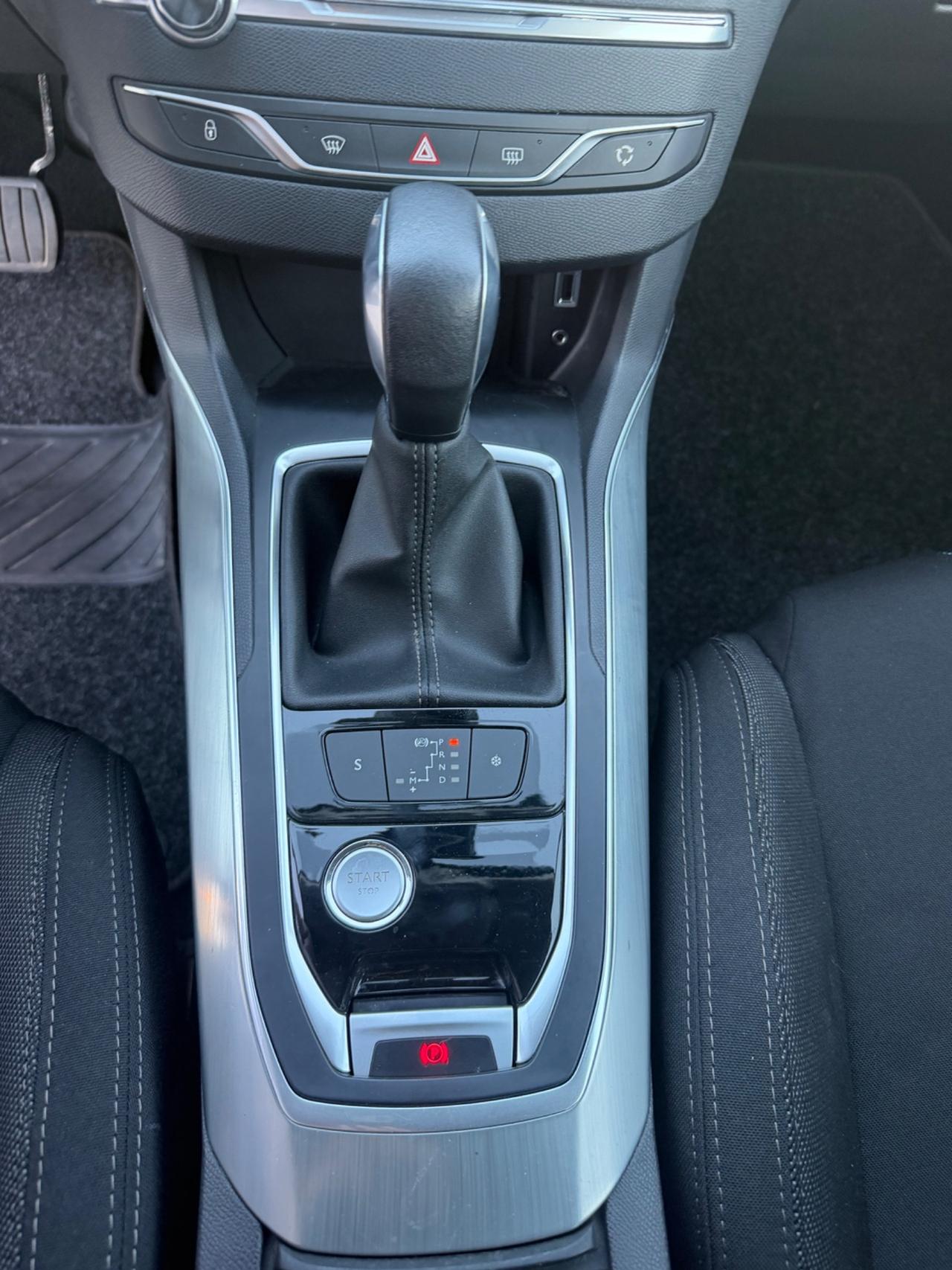 Peugeot 308 BlueHDi 120 S&S EAT6 GT Line