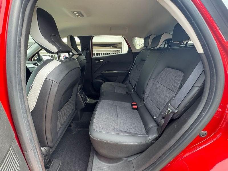 Renault Captur 1.6 E-TECH Plug-in Hybrid 160cv Intens Auto