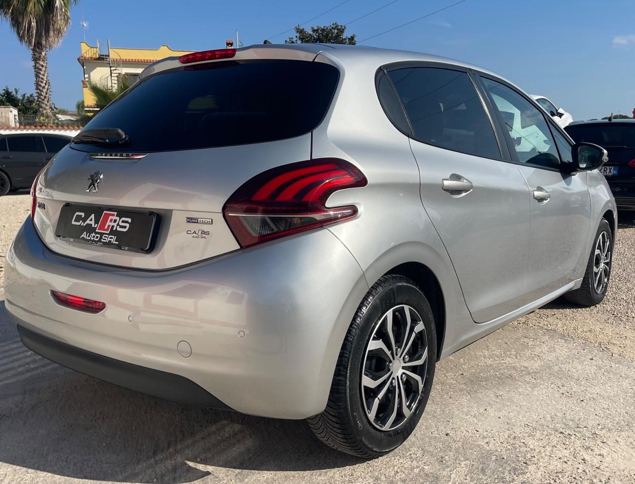 Peugeot 208 GPL “MOTORE SOSTITUITO 100.000KM”