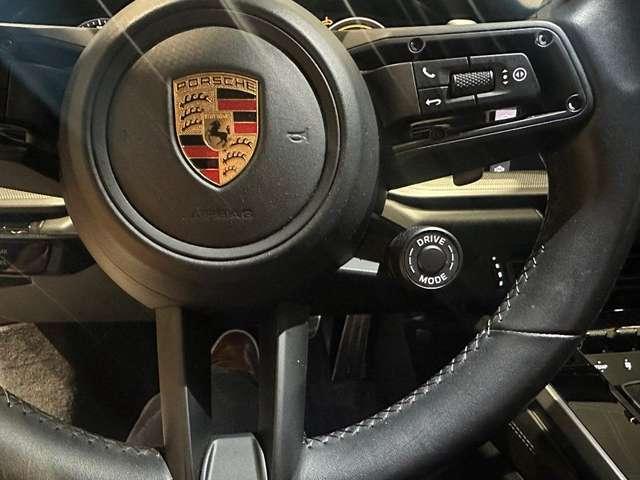 Porsche 911 Carrera 4S