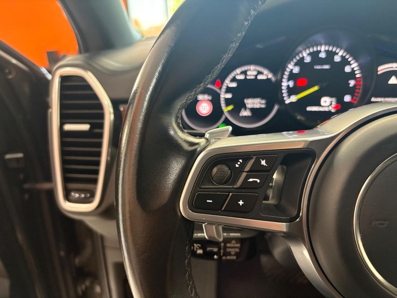 Porsche Cayenne Coupé 3.0 V6 E-Hybrid PERMUTE FINANZIAMENTI