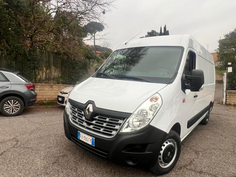 RENAULT Master master T35 2.3 dci 130cv L2H2 E6