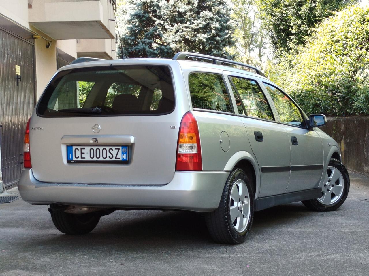 Opel Astra SW 1.6 BENZINA 100cv / Uniproprietario
