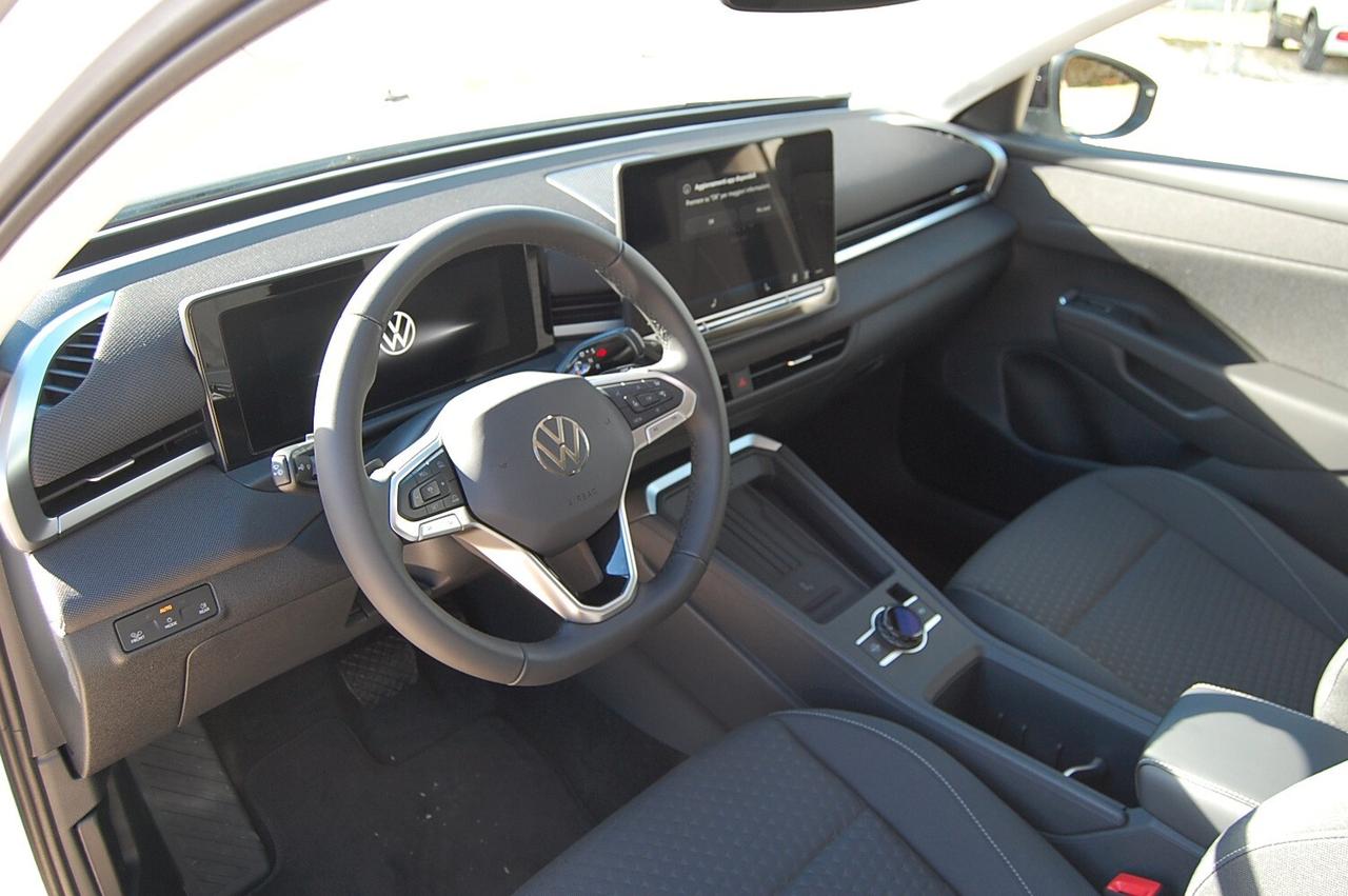 Volkswagen T-Roc 1.5 eTSI ACT 150 CV DSG Life