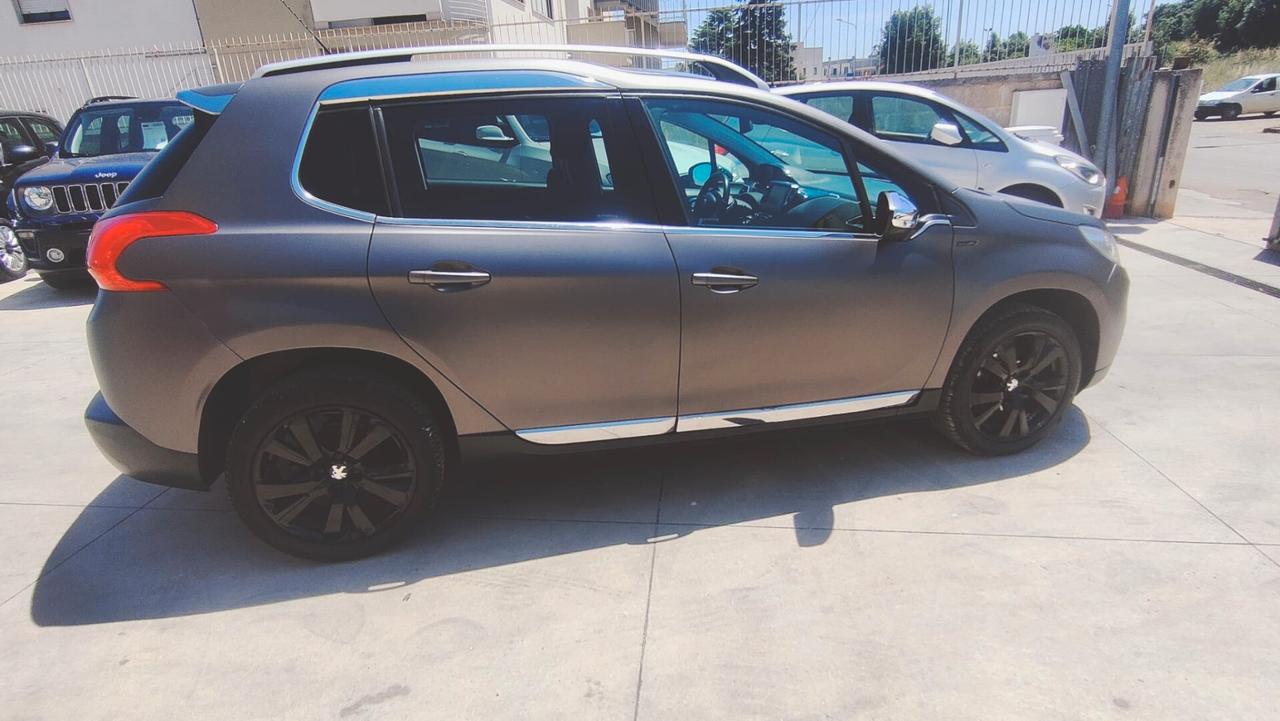 Peugeot 2008 BlueHDi 120 S&S Black Matt