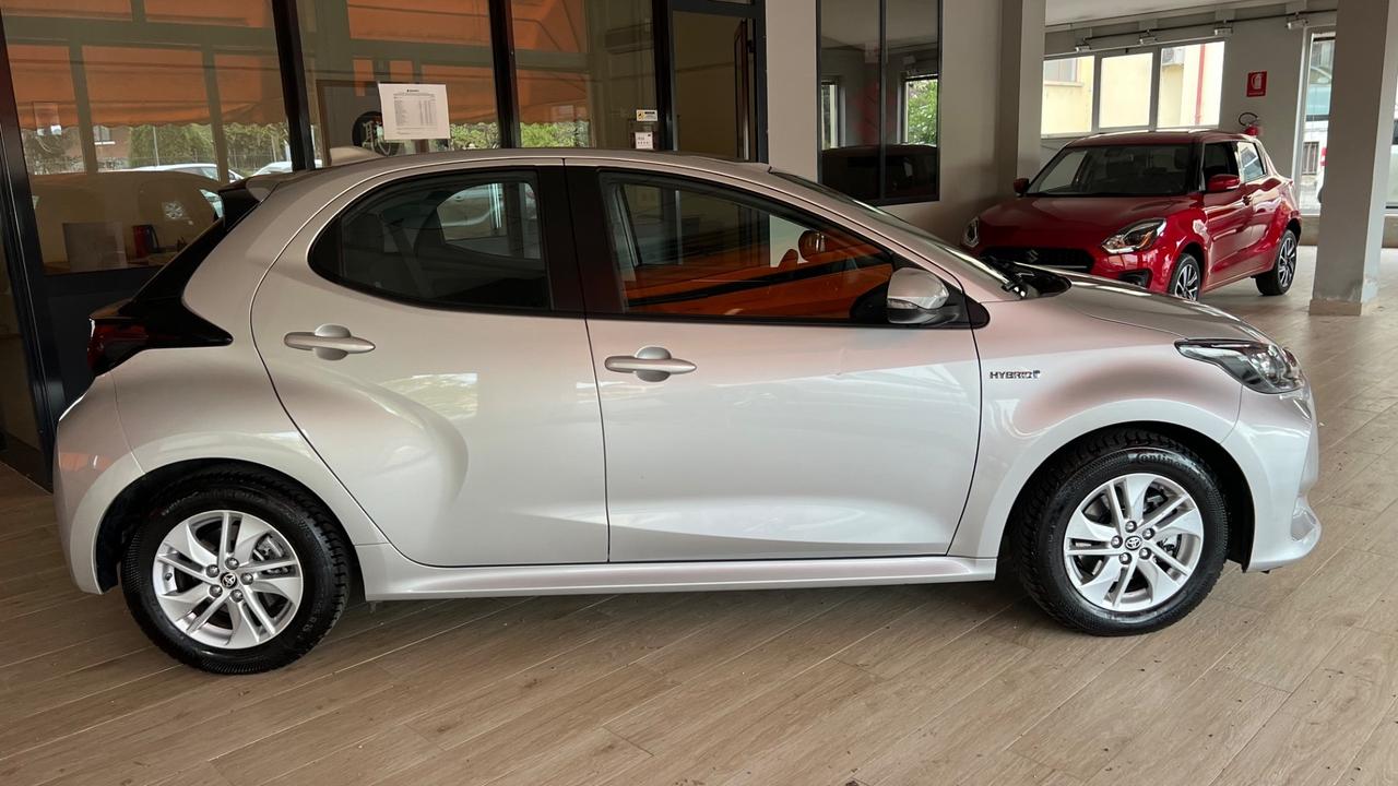 Toyota Yaris 1.5 Hybrid 5 porte Business 116cv