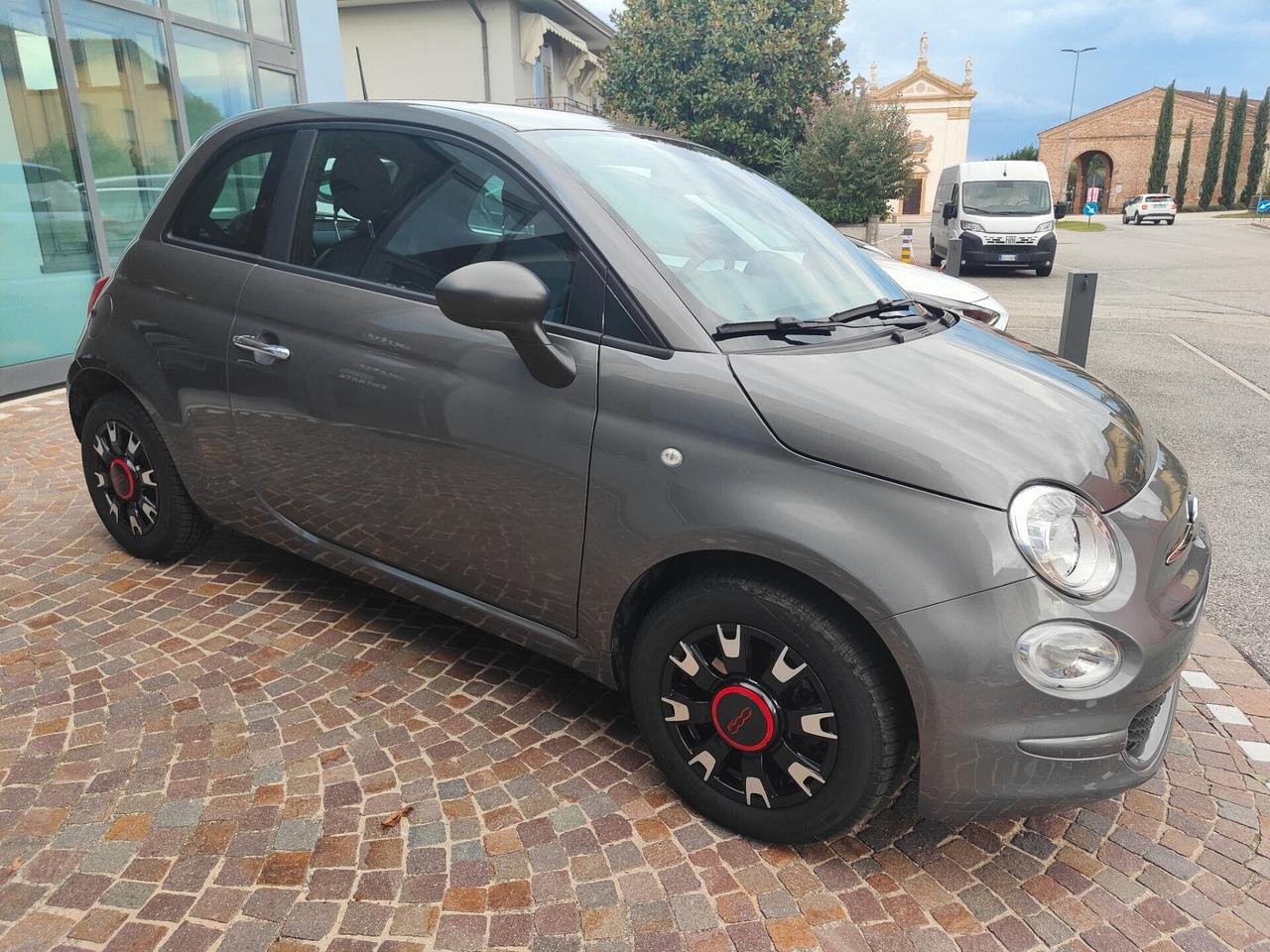 Fiat 500 1.0 Hybrid OK NEO PATENTATI