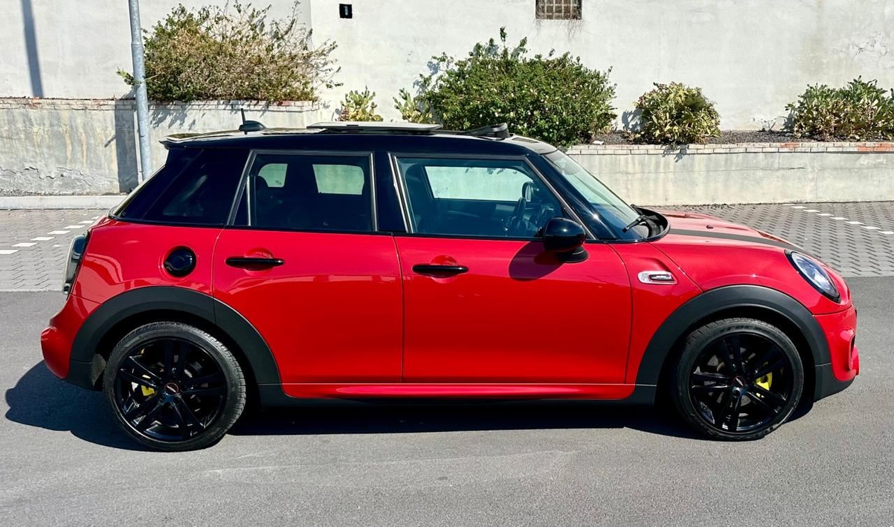 Mini 2.0 Cooper SD Cooper Works hype IPERFULL