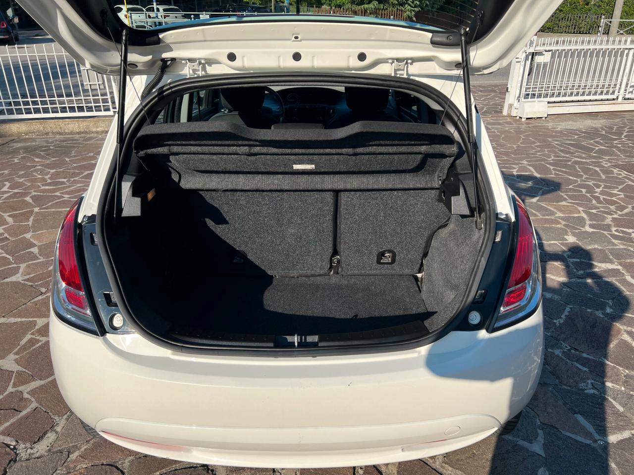 Lancia Ypsilon 1.3 MJT 16V 95 CV 5 porte S&S Gold