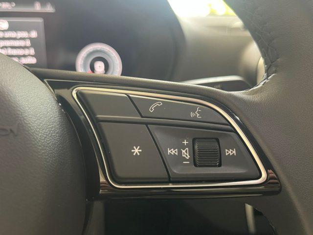 AUDI Q2 35 TDI quattro S tronic S line Edition
