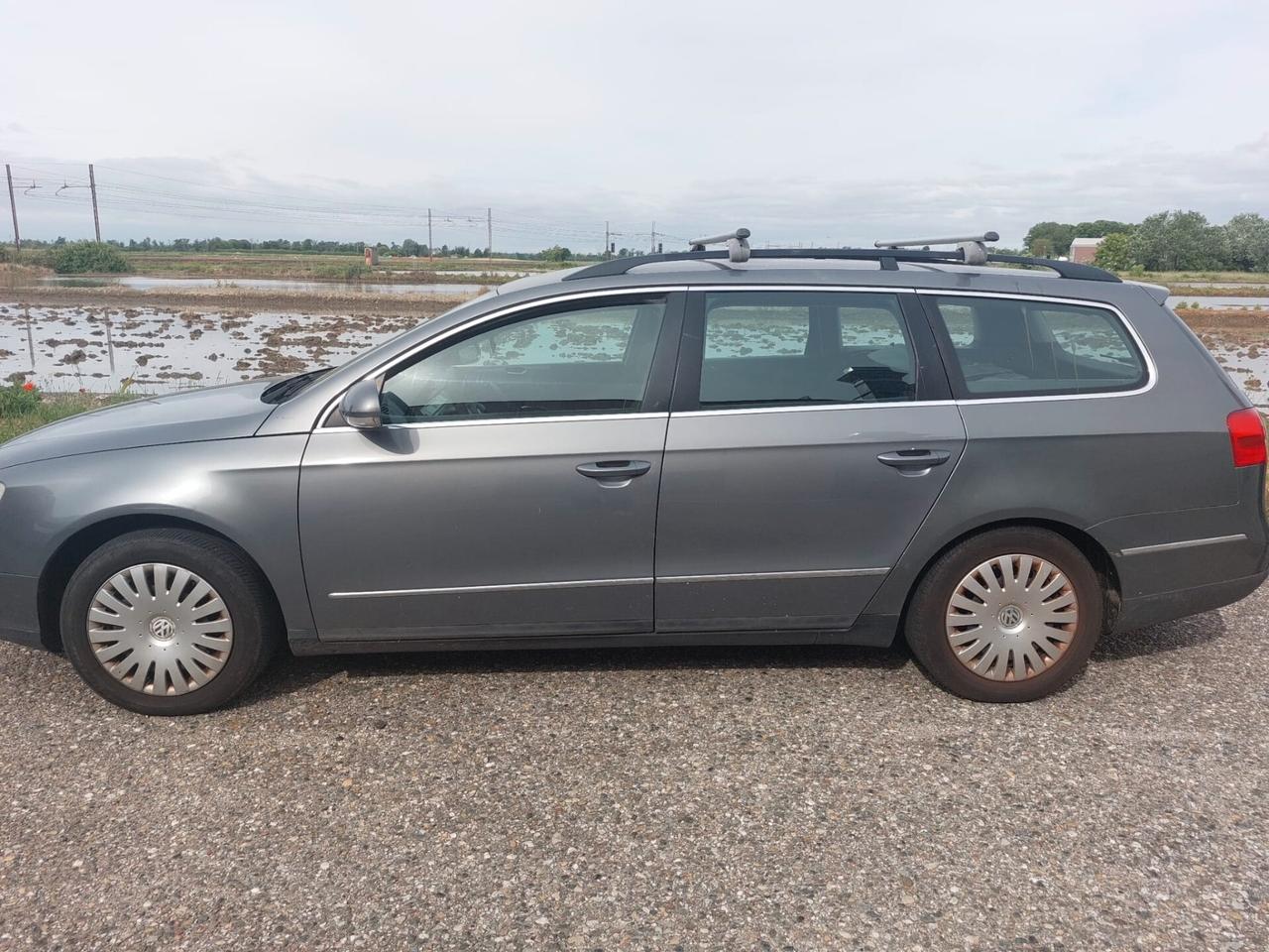 Volkswagen Passat 2.0 16V TDI Var. Comfortline