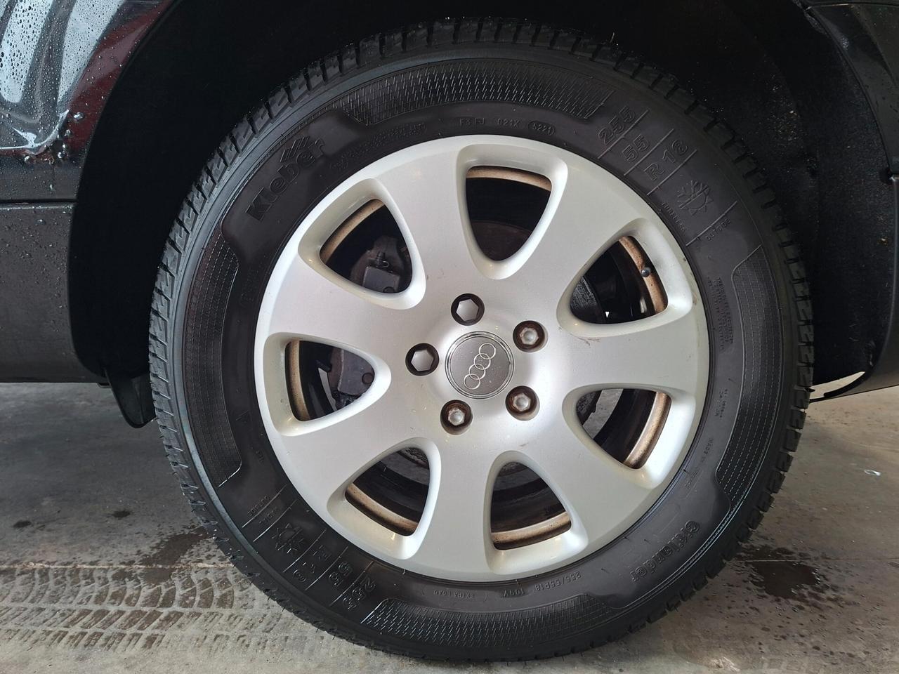 Audi Q7 3.0 V6 TDI 233CV quattro tiptronic