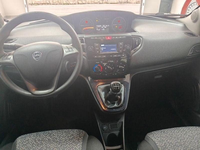 Lancia Ypsilon Ypsilon 1.2 69 CV 5 porte GPL Ecochic Elefantino