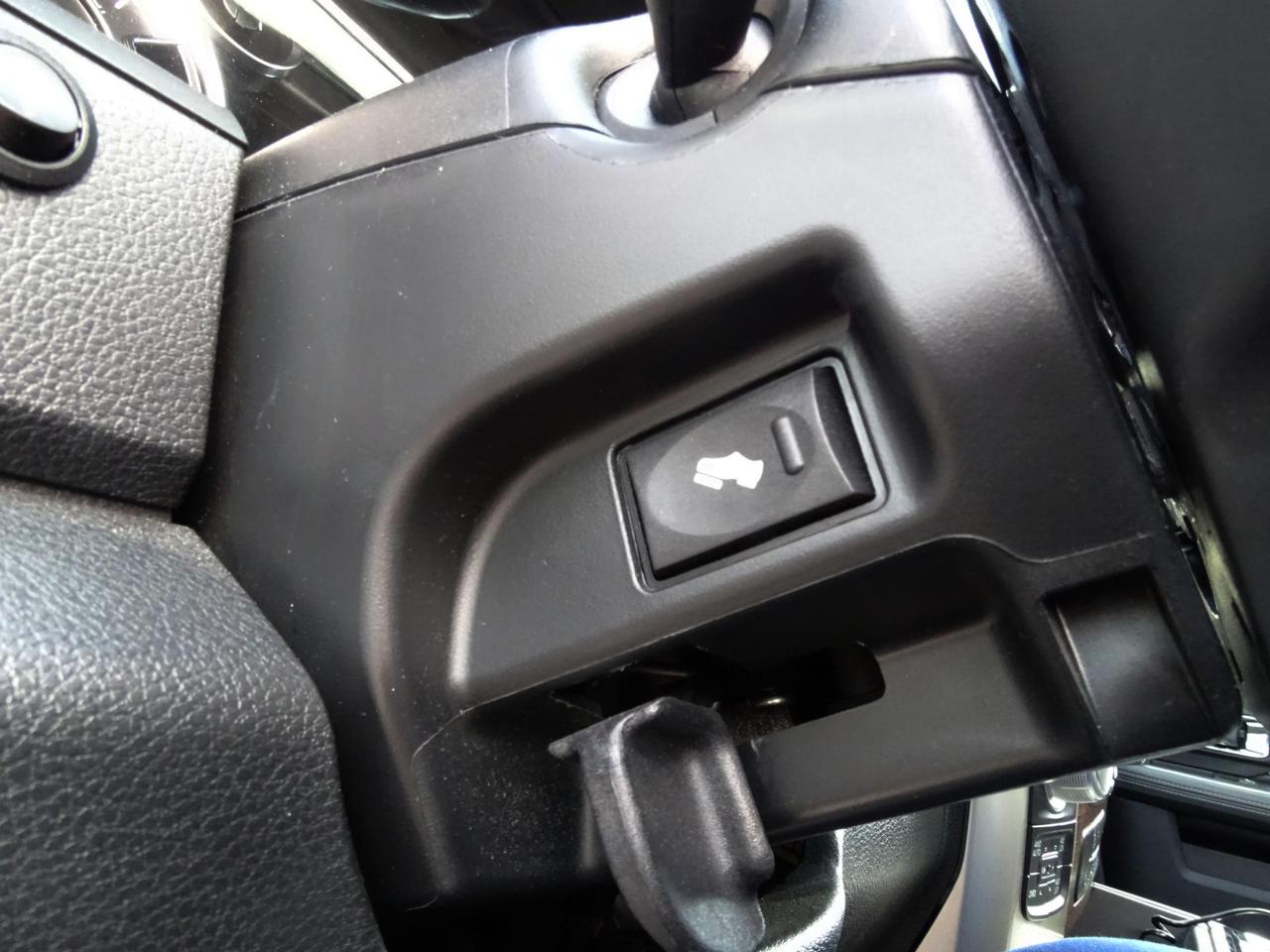 Dodge RAM 1500 AWD 5.7L V8 401CV LARAMIE AUTOCARRO