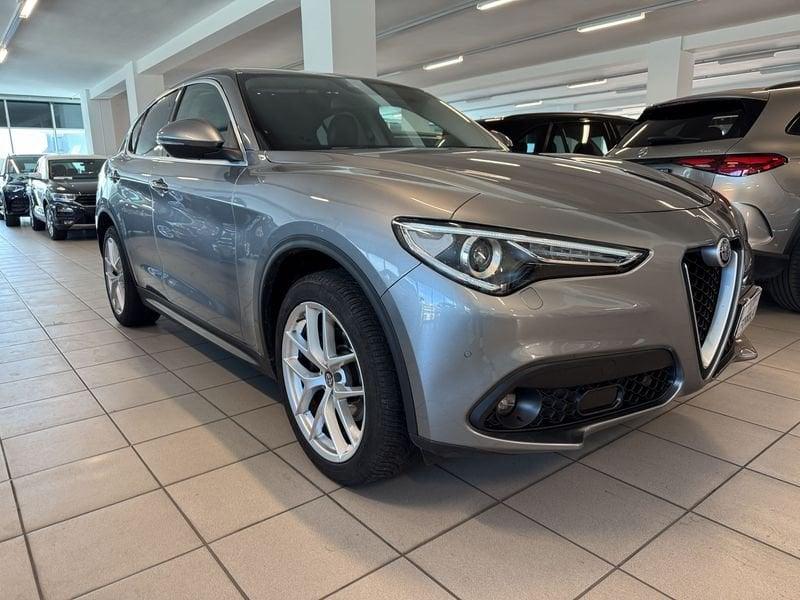 Alfa Romeo Stelvio 2.2 Turbodiesel 210 CV AT8 Q4 Executive