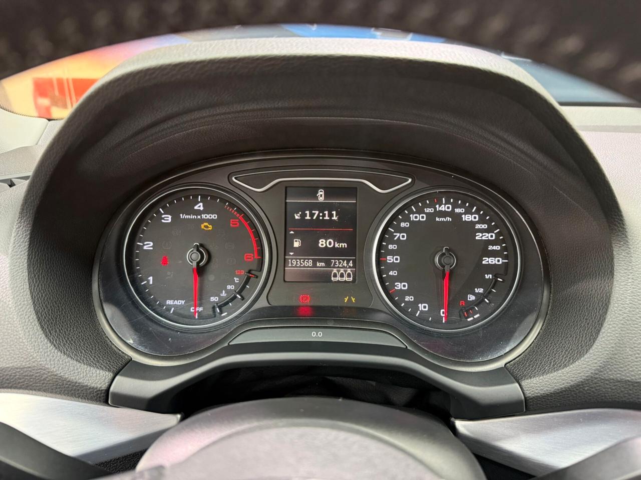 Audi Q2 1.6 TDI Business (879)