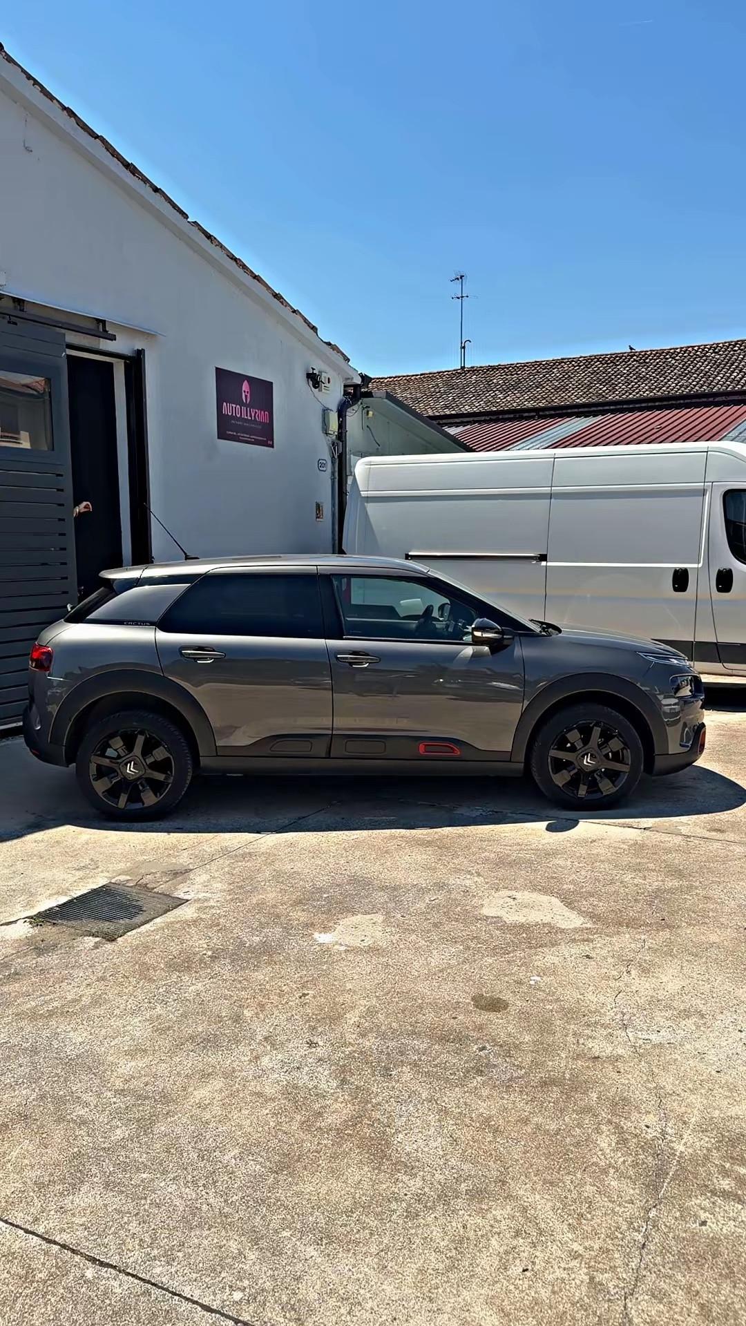 Citroen C4 Cactus BlueHDi 100 S&S Shine