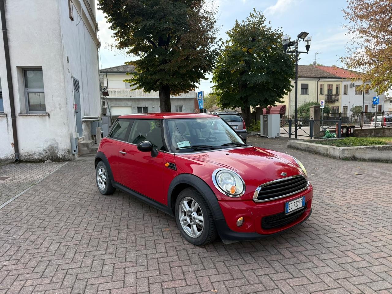 Mini 1.6 16V One (55kW)