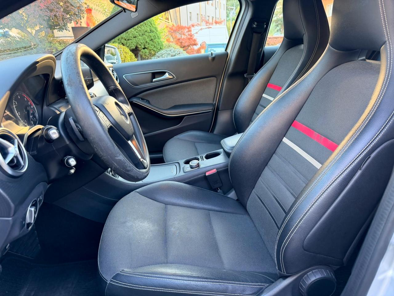 Mercedes-benz A 180 CDI Dark Night Edition