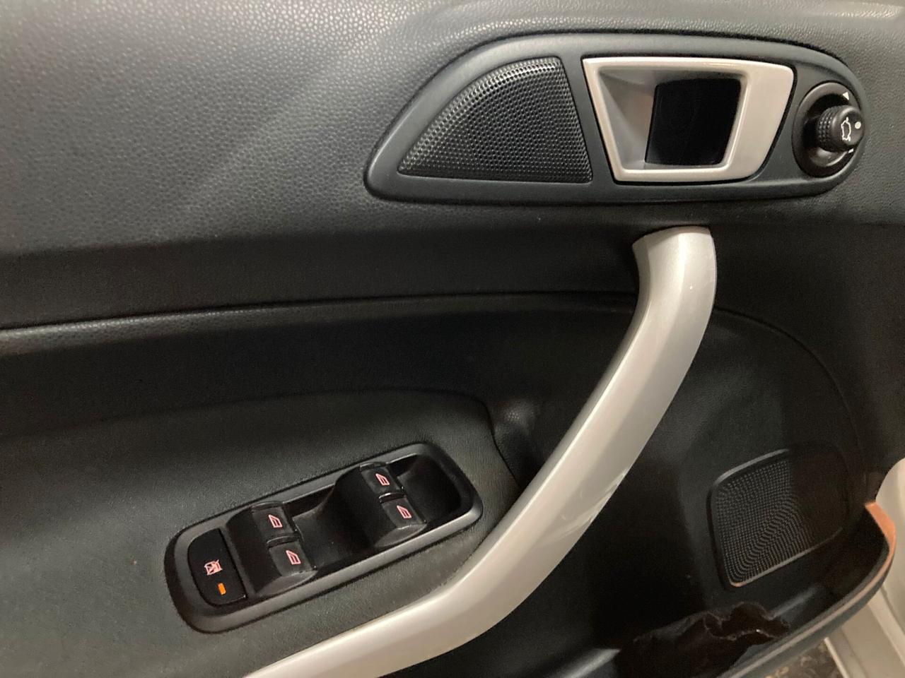 Ford Fiesta GPL - IDEALE X NEOPATENTATI - 2012